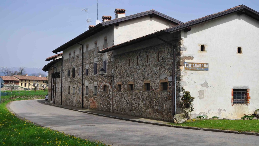 Borgo e castello di Fontanabona